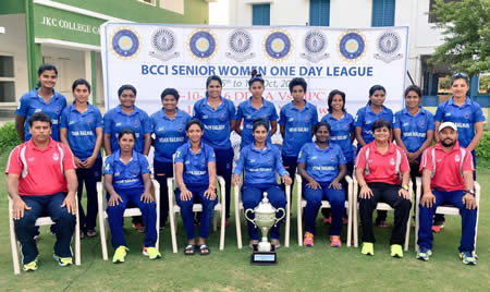 Mithali Raj with the winning Railways Women team
