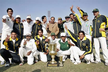 Sialkot team with the Quaid-e-Azam Gold League Trophy 2005